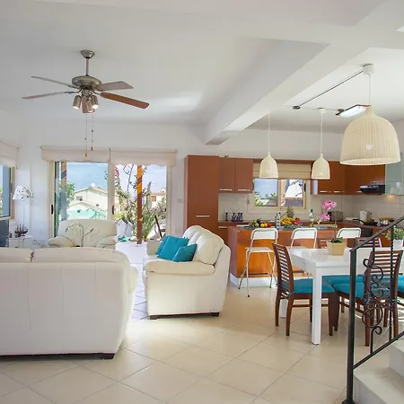 Holiday Crystal Sea Villa Protaras