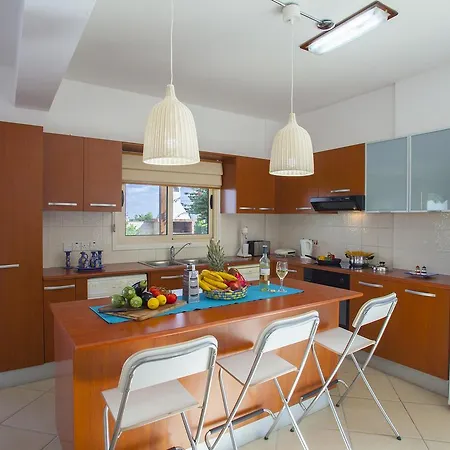 Villa Holiday Crystal Sea Protaras